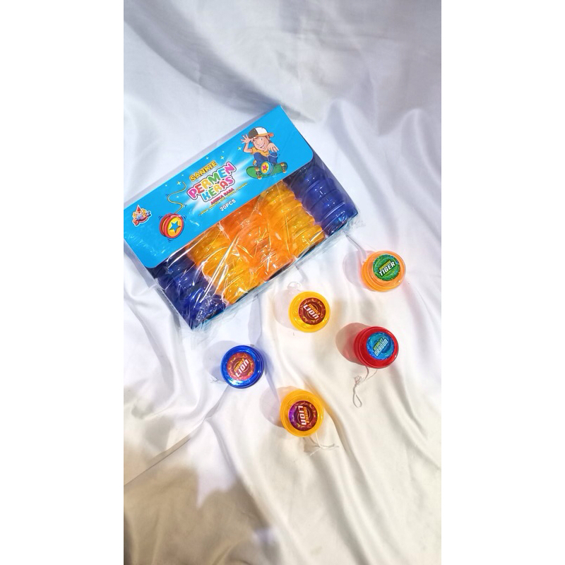 

Permen Keras Yoyo (1 slop isi 20 pcs)