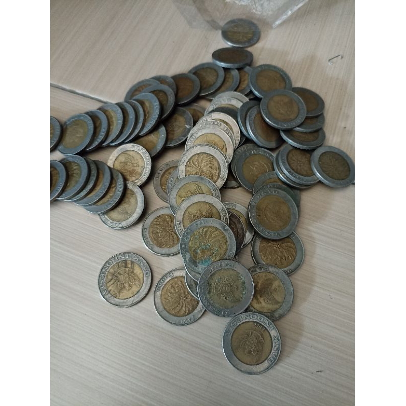uang koin 100 dan 1000