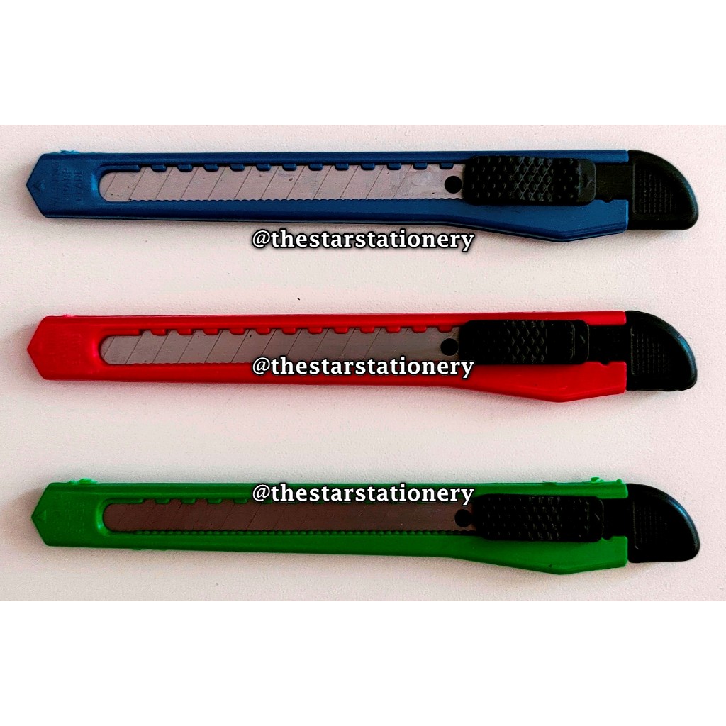 

(1 Biji) GROSIR Cutter Renteng Vanco 125 Kecil Warna Dasar / Cutter Pemotong Vanco 125 Kecil