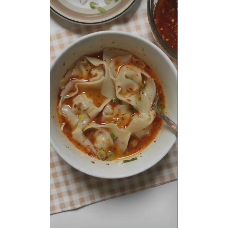 

Pangsit Pedas WONTONENAK