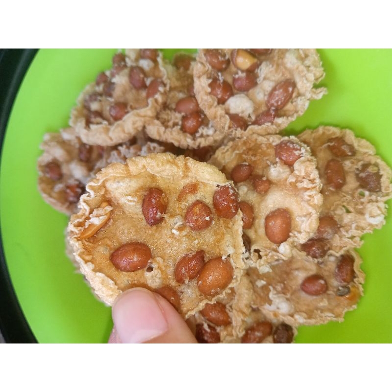 

peyek kacang