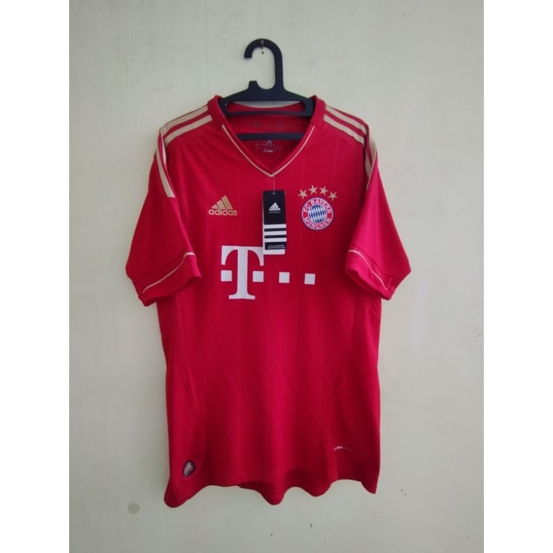 Jersey Bayern Munchen Home 2012 Claudio Pizzaro