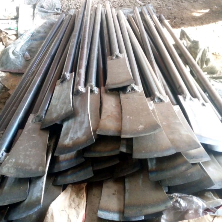 linggis galian tanah baja