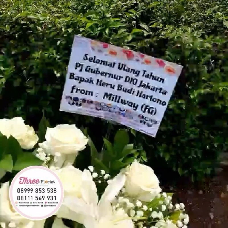vas bunga ucapan / vas bunga fresh / vas bunga meja / vas bunga keramik / vas bunga meja mawar fresh