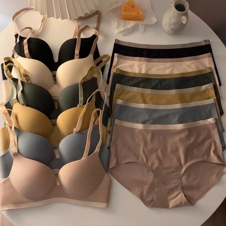 [✪B52&] Set Bra+Celana dalam wanita y Fashion Korea Gym Olahraga Bh Women Tanpa Kawat Murah BH [110]