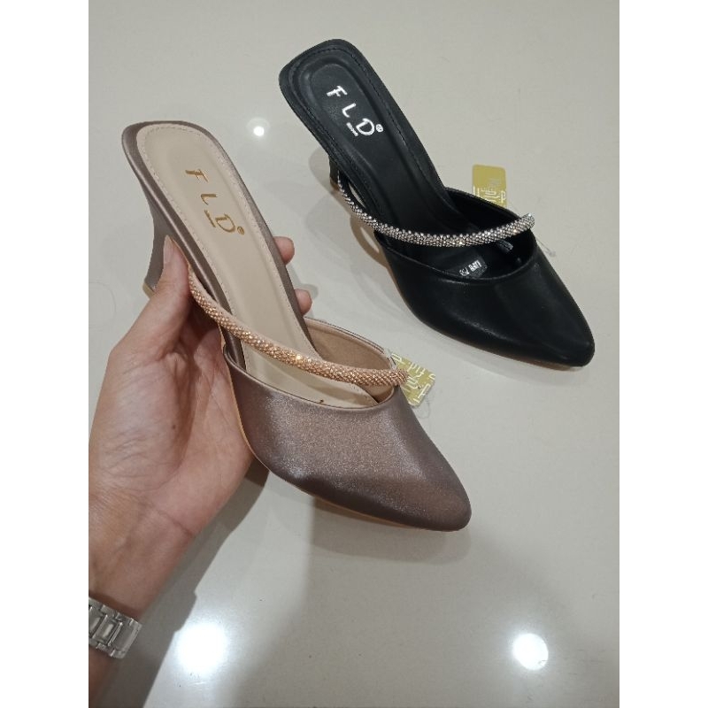 sepatu wanita sepatu pesta heels Fld ujung lancip motif permata