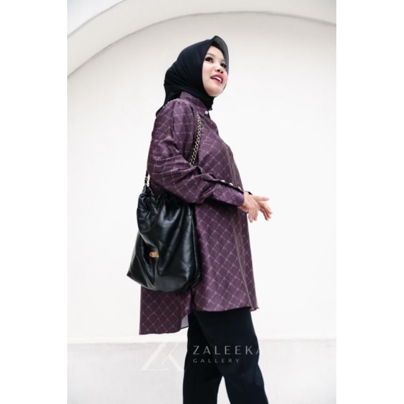 Kemeja Zaleeka Monogram