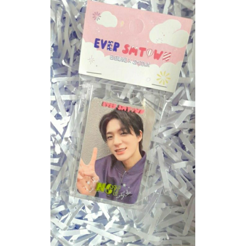 Photo Holder Jeno NCT Dream x Smtown Everland