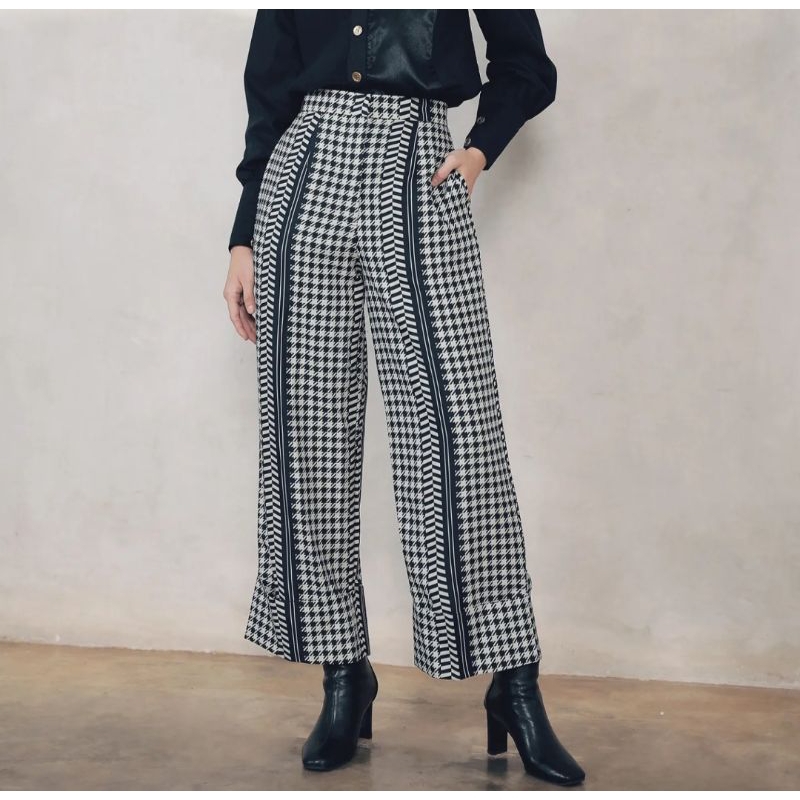 Moda Pants by Zaskia Sungkar