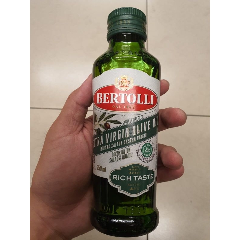 

Bertolli Olive Oil Minyak Zaitun 250ml