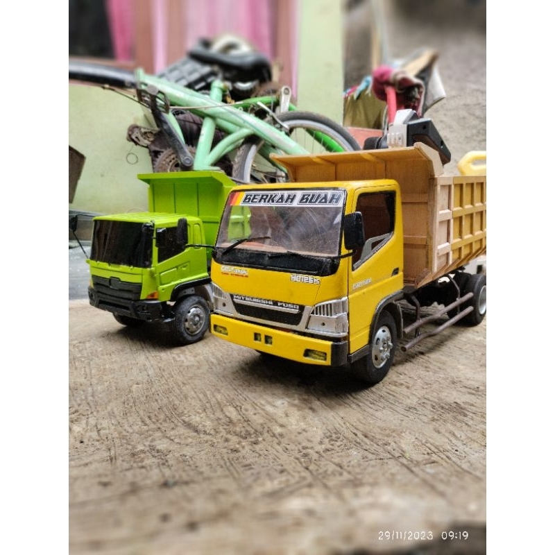 rc dump truk skala 14 engkel (canter) dan Hino 500 tronton skala 16