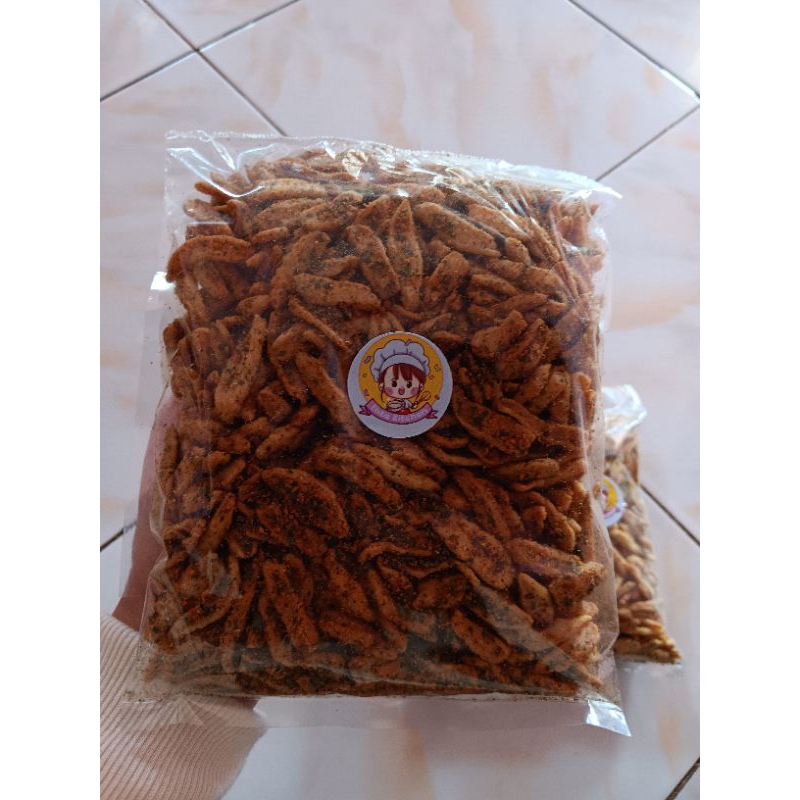 

KUE BAWANG GUNTING/CEMILAN BIJI KETAPANG/RENYAH ENAK/HOMEMADE BY ELIZAKITCHEN, TASIKMALAYA