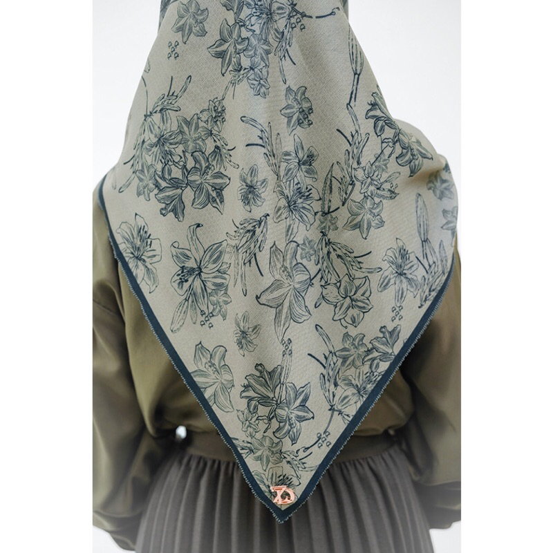 PL Zytadelia Amarylis Scarf - Latte