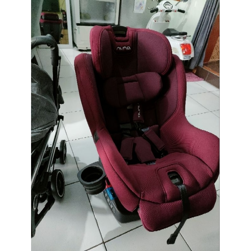 Preloved nuna rava carseat
