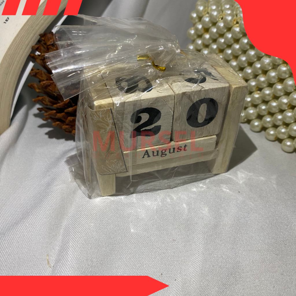 

Souvenir kalender abadi Souvenir kayu murah