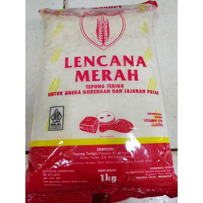 

Tepung lencana merah tepung terigu 1kg