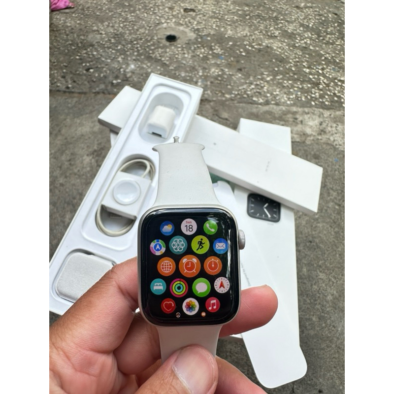 Apple Watch series 5 44mm