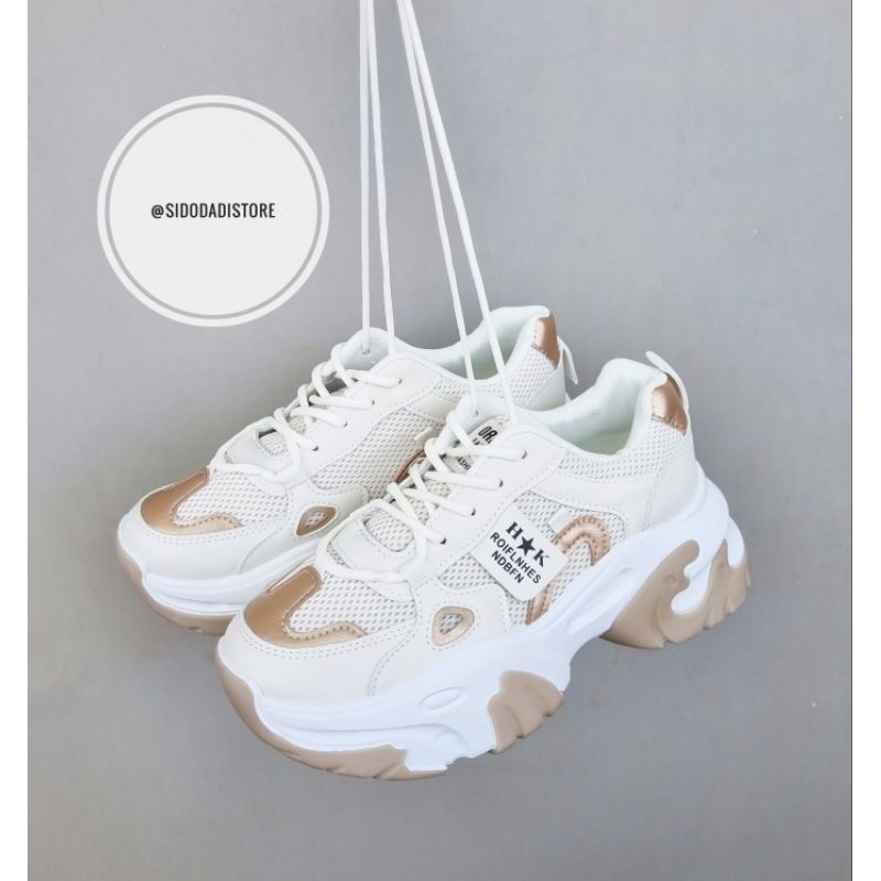 SOFIYA - Sneakers Wanita (Aprikot & Hitam) D9102-51