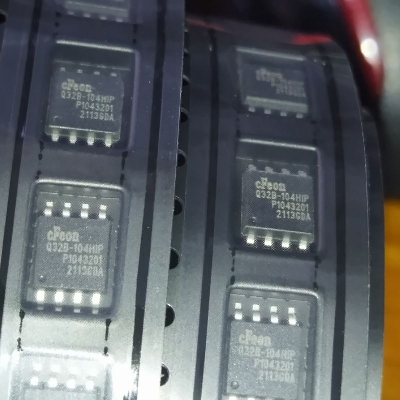 IC CFEON Q32B EEPROM EN25Q32B