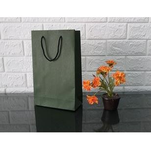 

Paperbag Kraft Hijau 18 x 29 x 8 cm