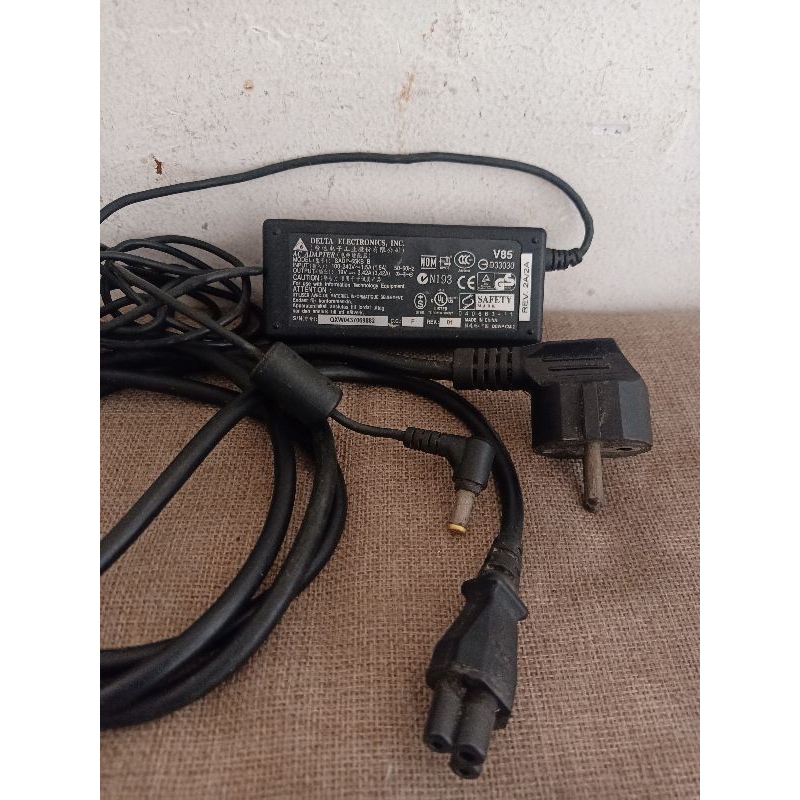 Charger Adaptor Adapter Delta SADP-65KB B 19V 3.42A