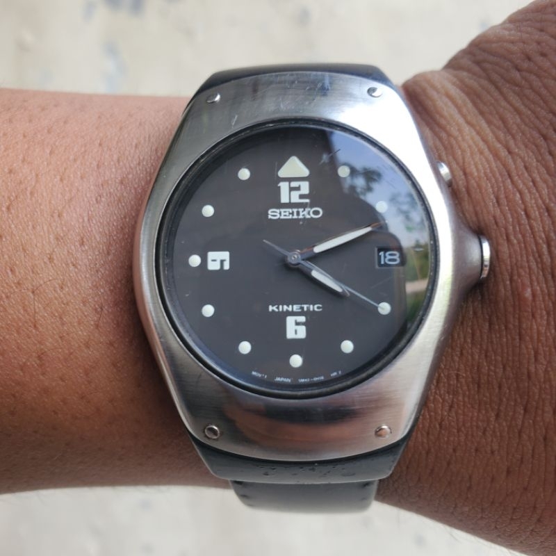 Jam tangan pria bekas Seiko Kinetic 5m42 Original Branded