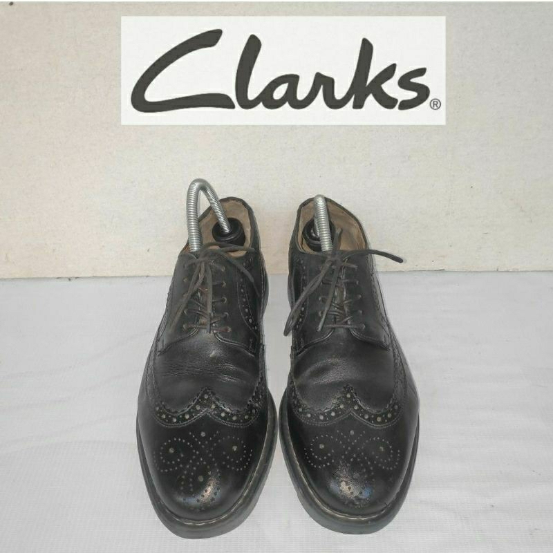 Clarks Wingtip brogue men shoes vintage original kulit preloved