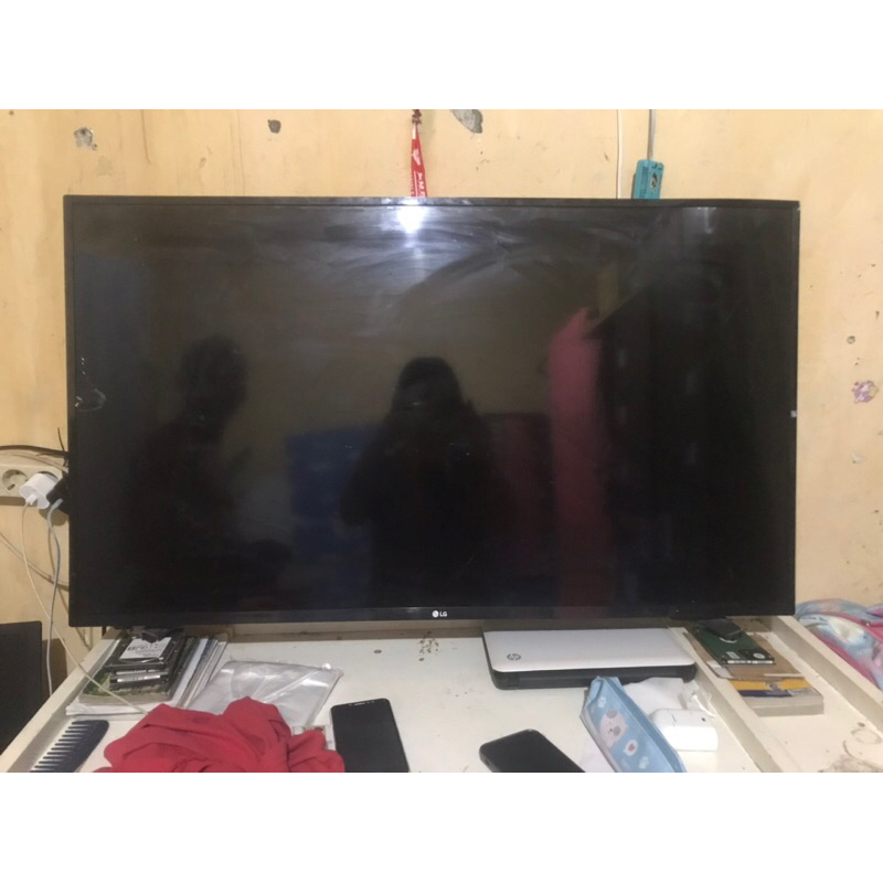Mesin TV LED LG 43 inch