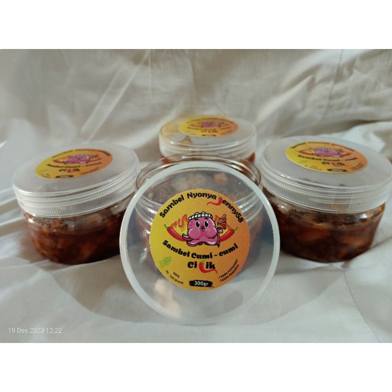 

Sambel Cumi-Cumi Cilik 300gr - Sambel Nyonya Jenny58