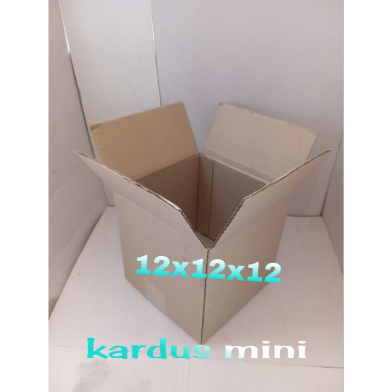 

kardus packing UK 12x12x12 kardus polos kardus besar kardus mini
