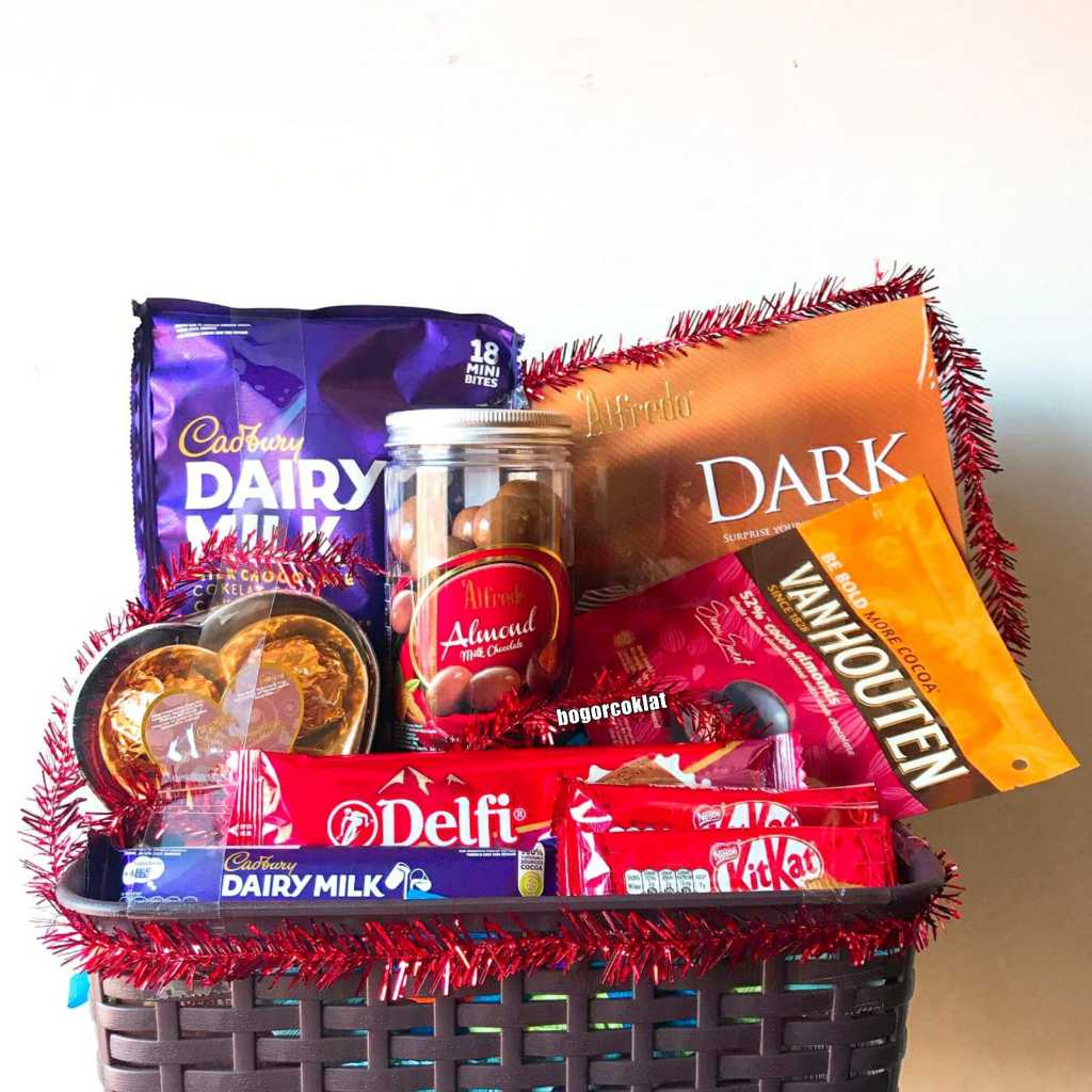 

Parsel Natal Tahun Baru Cremona