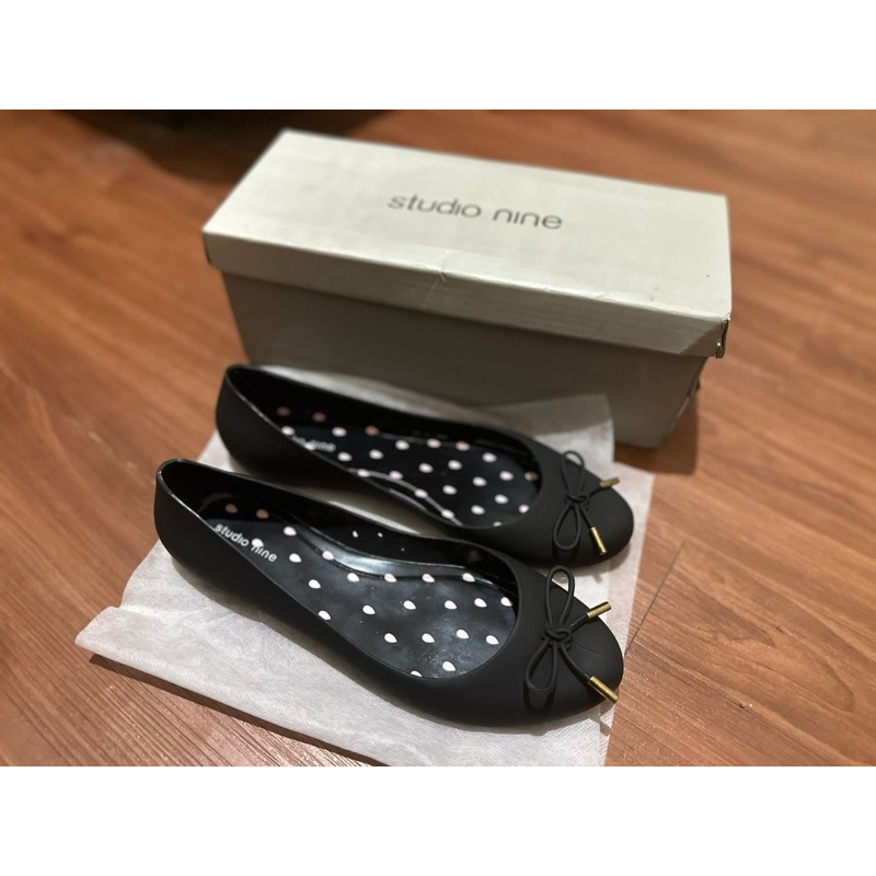 preloved studio nine jelly shoes SNL 10117 Black