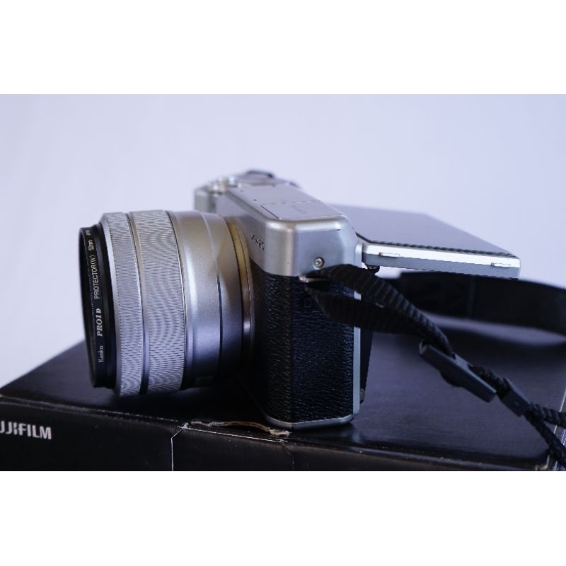 Kamera Mirrorless Fujifilm XA20