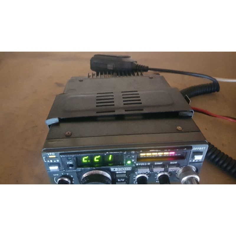 Icom 25A