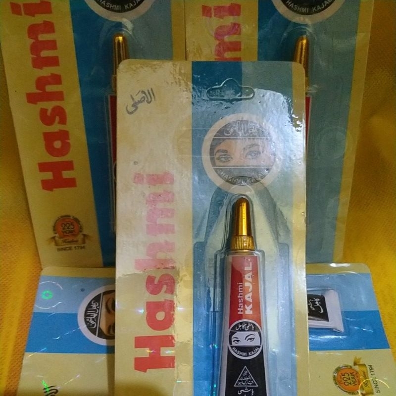 celak Hashmi Kajal odol