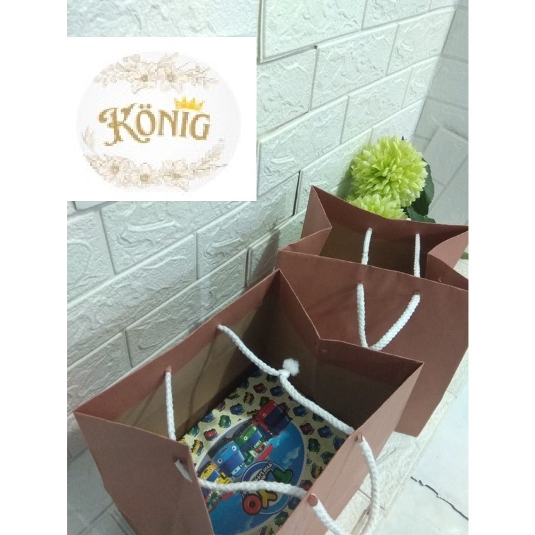 

Paper Bag Coklat Bingkisan uk. 21 cmx 17 cm x 23 cm