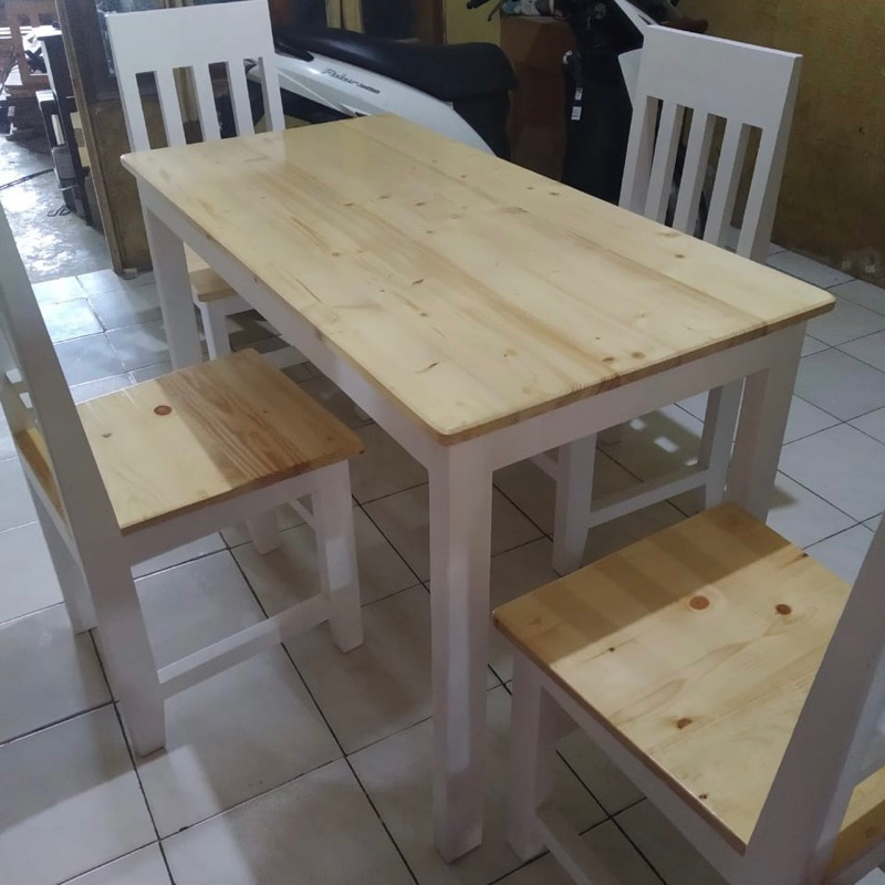 Meja Makan Resto Minimalis 4 Kursi Kayu Jati Belanda