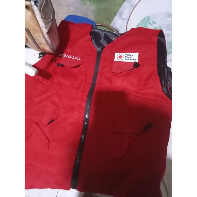 rompi palangmerah indonesia pmi seragam palang mera indonesia pmi