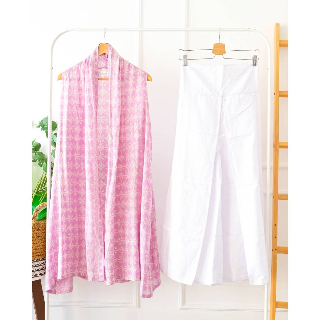 ONE SET  OUTER TANPA LENGAN LILAC KAWUNG BATIK KONDANGAN