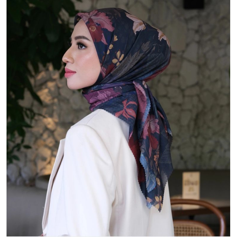 ELINA SCARFT by Gonegani