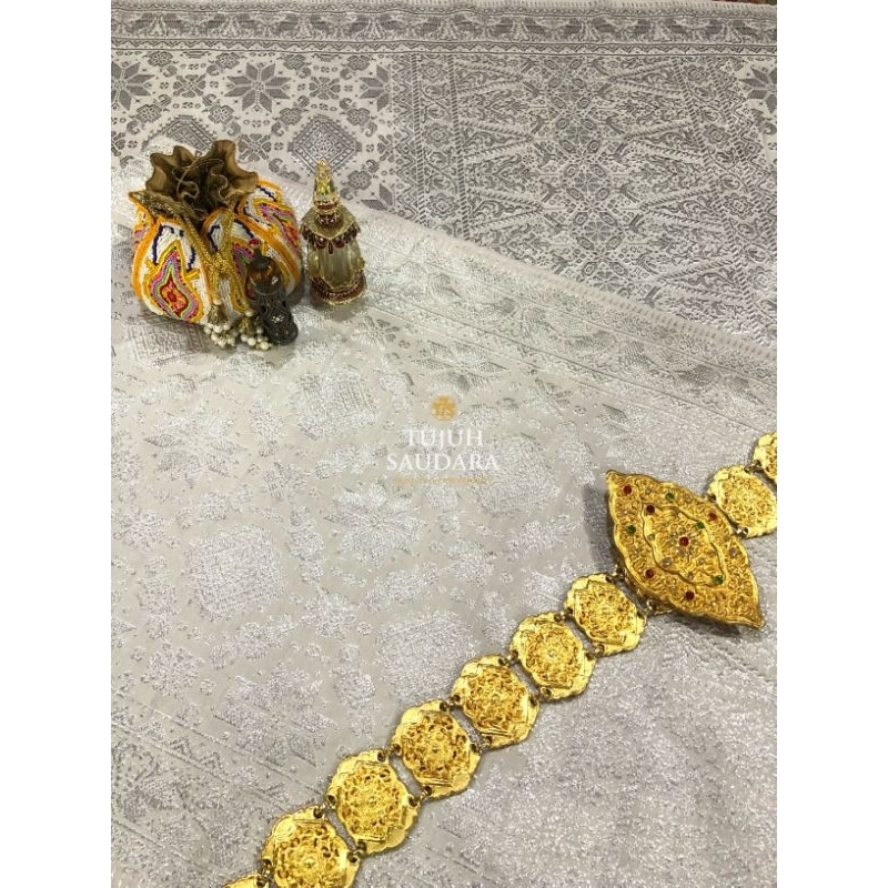 Tujuh Saudara Songket Palembang Warna Silver Birch