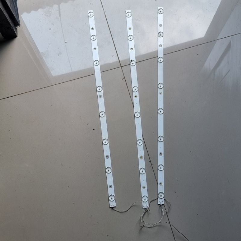 Lampu LED TV LCD LED Polytron 32 inch type PLD32T7511 / PLD32T7511/S / PLD32T1550/S 1set siap rakit 