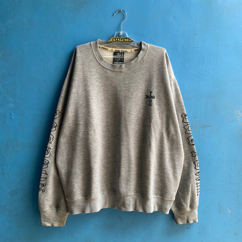 CREWNECK DOGTOWN
