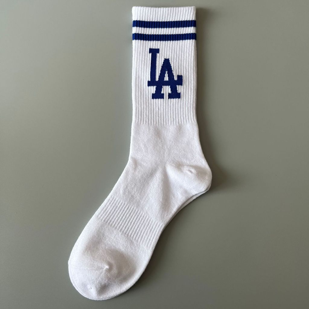 (Khusus Kota Batam) Kaos Kaki Branded NY Kaos Kaki Panjang Kaos Kaki Olahraga Kaos Kaki Sekolah