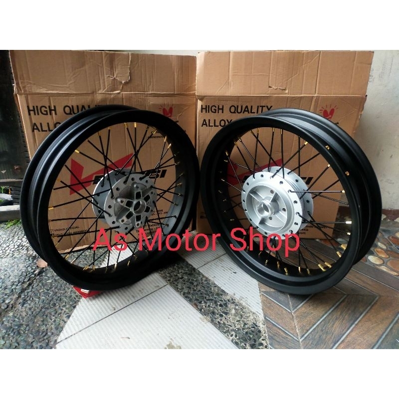 VELG SEPASANG MEREK ROSSI  UKURAN BISA 250 300 350 RING 17 TROMOL SET ORIGINAL SCORPION