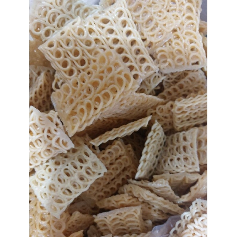 

Kerupuk Soto Mayor/Kerupuk Pagar Mentah Repack 1Kg