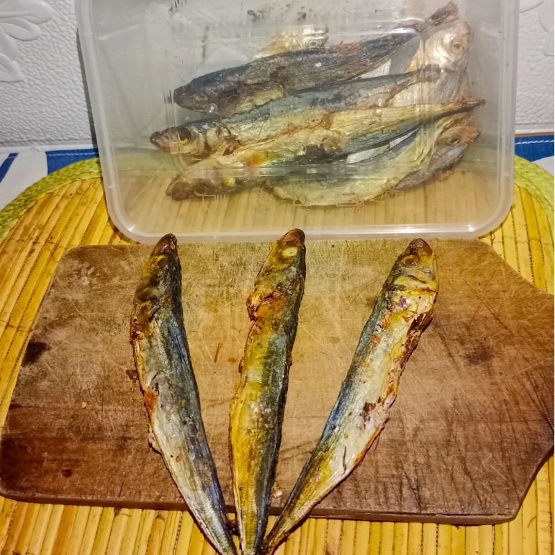 

Ikan asin pindang 200 gr