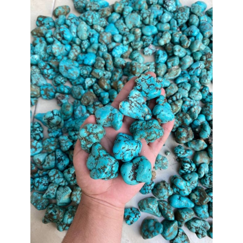 Material batu pirus Xinjiang