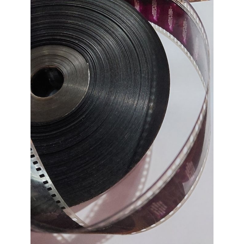Roll Film /Pita Film/Pitu Pitu Bugis/Senderan Layang