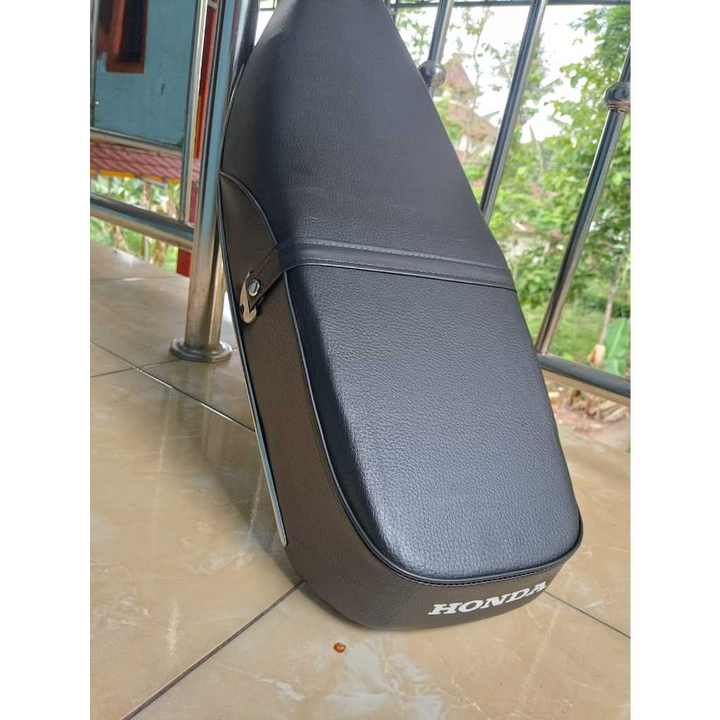 JOK GRAND ASTREA KULIT POLOS ORI-JOK ASTREA GRAND IMPRESSA LEGENDA KULIT POLOS/JOK ASTREA GRAND KULI